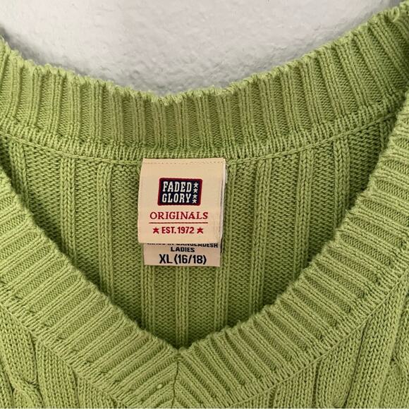 Vintage Lime Green 90s Cable Knit Sweater - Picture 2 of 7